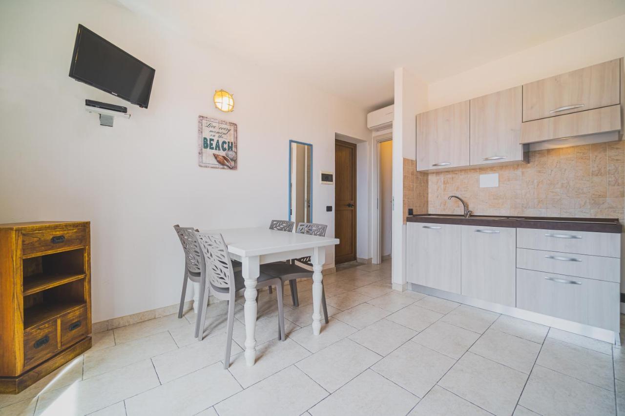 קאפוליברי Residence Villa Rosi מראה חיצוני תמונה